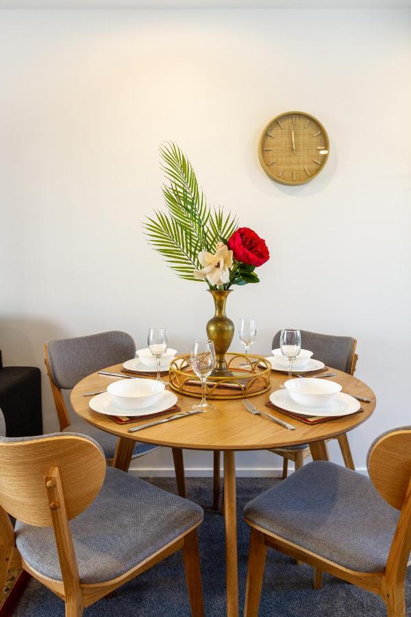 Harmony Hideout 2 Bed 2 Bath Apartment Christchurch Bagian luar foto
