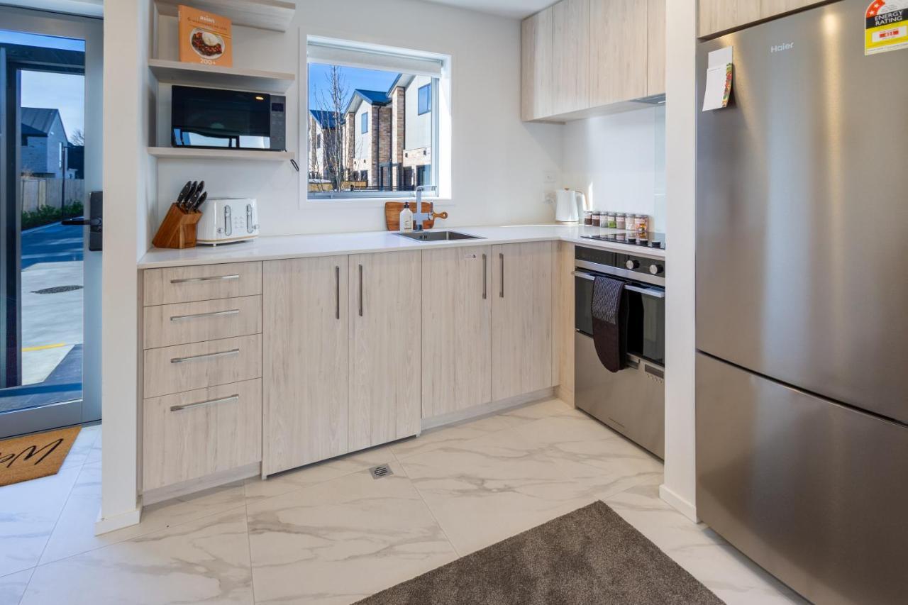 Harmony Hideout 2 Bed 2 Bath Apartment Christchurch Bagian luar foto